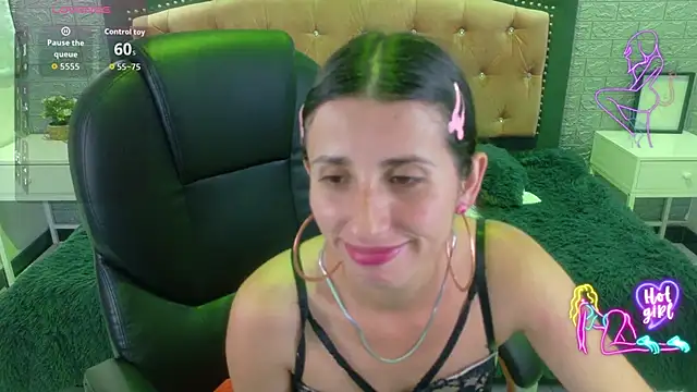 Nicolleth tk online show from 14, 2, 2026