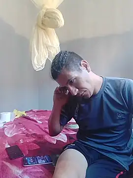 Rodrigohernan19 online show from 25, 6, 2026