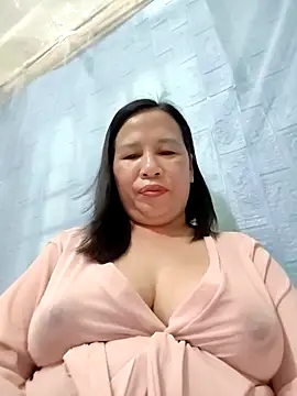 Snapshot of Clinic_139 chatting on 29, 4, 2026 Clinic 139 online show from 29, 4, 2026