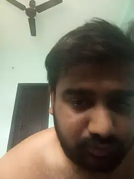 handsomeboy1414 online show from 28, 2, 2026