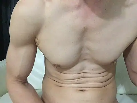 Snapshot of kizuna0073 chatting on 28, 3, 2026 kizuna0073 online show from 28, 3, 2026