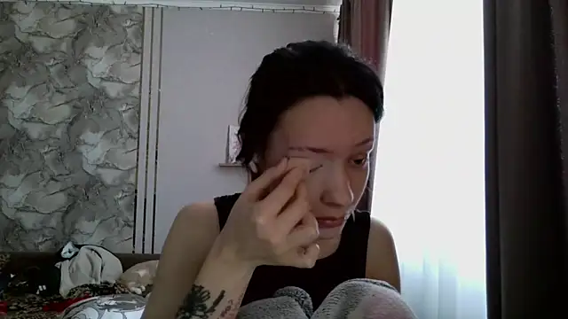 LxayBloom online show from 24, 2, 2026