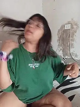 dulce marrr online show from 3, 3, 2026