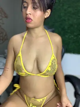 Snapshot of PaulaSweetFire_ chatting on 10, 2, 2026 PaulaSweetFire online show from 10, 2, 2026