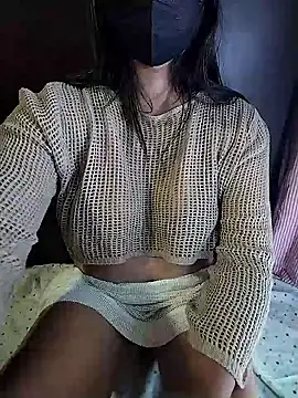 Snapshot of mileez_secret chatting on 12, 1, 2026 mileez secret online show from 12, 1, 2026