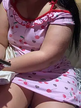 Lina Velvet  online show from 2, 4, 2026