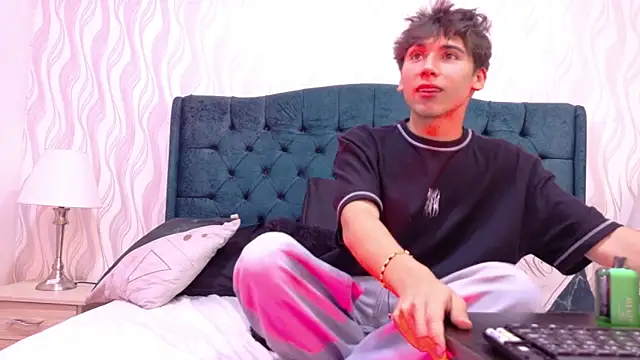 Liam Noxx online show from 20, 2, 2026