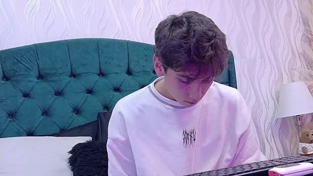 Liam Noxx online show from 23, 2, 2026