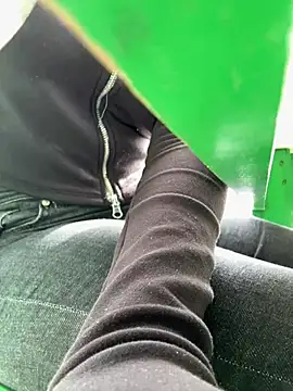 Babypinypon online show from 21, 4, 2026