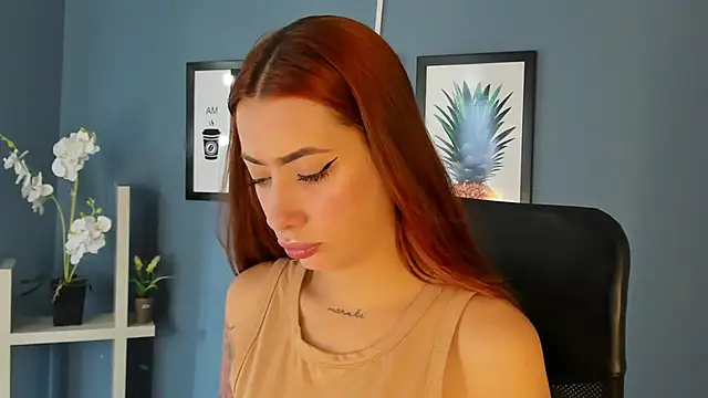 LolaGray   online show from 2, 3, 2026