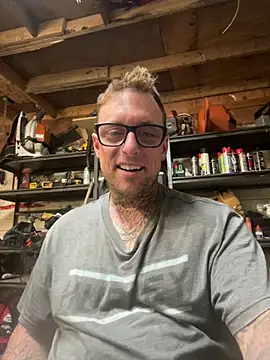 WIDBIGWHITECOCK online show from 24, 7, 2026