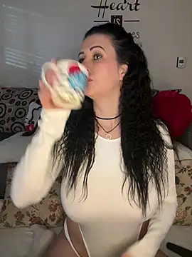 IRISWHITE17 online show from 23, 4, 2026