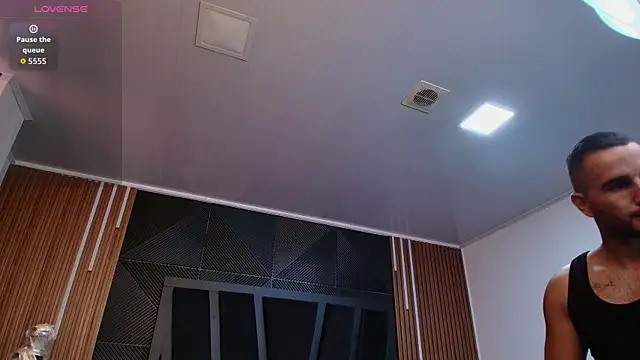 lorenzo walker 1 online show from 21, 4, 2026