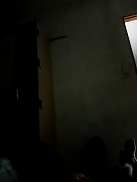 leozinho23cm23 online show from 25, 4, 2026