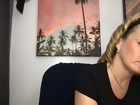 SattivvaXXX online show from 18, 4, 2026