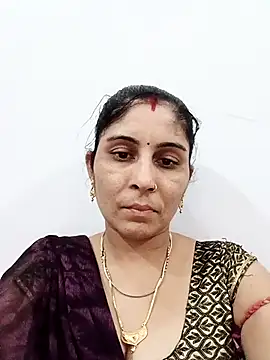 Hot ree85 online show from 19, 4, 2026