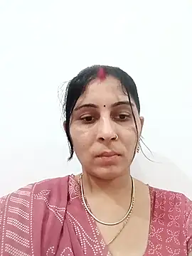 Hot ree85 online show from 21, 4, 2026