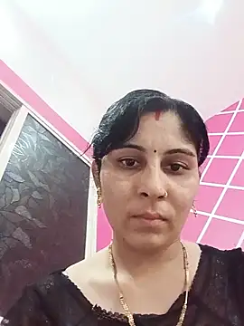 Snapshot of Hot_ree85 chatting on 10, 6, 2026 Hot ree85 online show from 10, 6, 2026