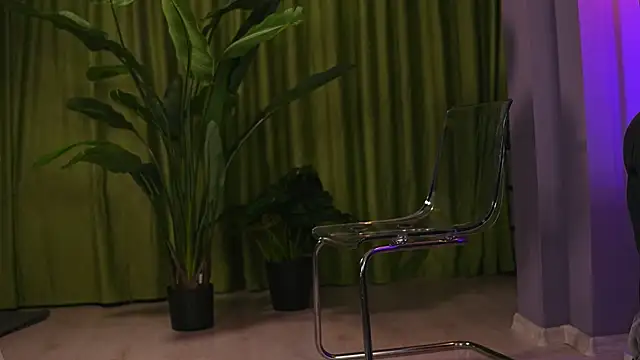 Ava Solis online show from 18, 7, 2026