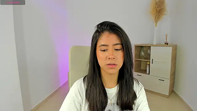 Snapshot of Sussan_Monroe chatting on 4, 2, 2026 Sussan Monroe online show from 4, 2, 2026