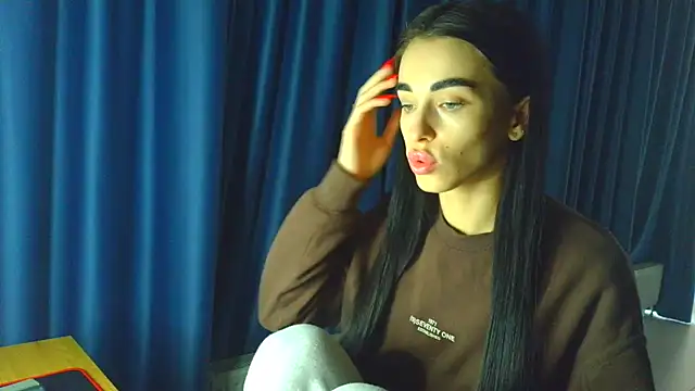 Vlada Elfie online show from 15, 2, 2026