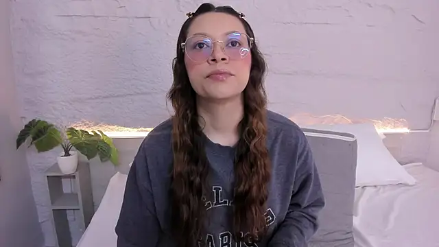 lanna 18  online show from 26, 3, 2026