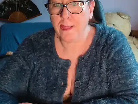 Snapshot of xmyriamx chatting on 14, 2, 2026 xmyriamx online show from 14, 2, 2026