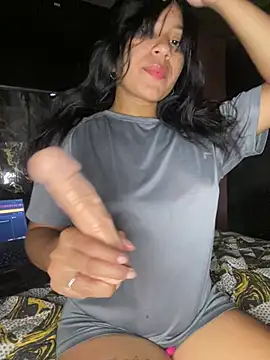 Sofibleaze online show from 4, 3, 2026