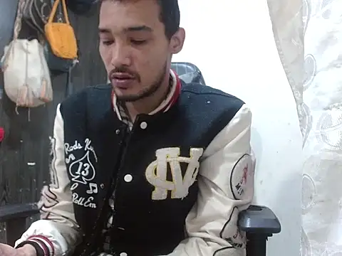 Calientes96 online show from 8, 2, 2026