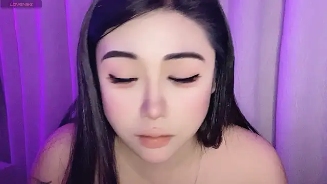 Missqiu-w online show from 10, 2, 2026