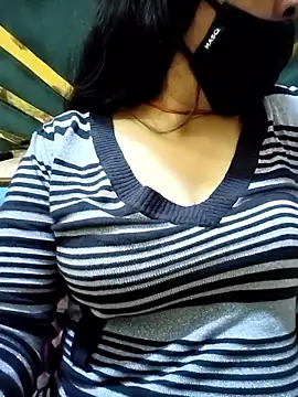 couple fun  online show from 12, 3, 2026