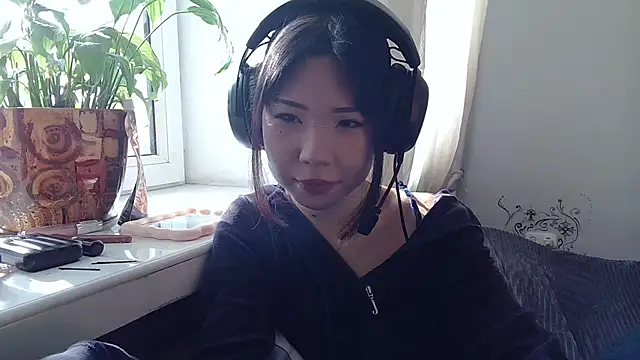 Snapshot of AprilOnilll chatting on 6, 1, 2026 AprilOnilll online show from 6, 1, 2026