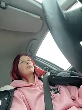 Lily Viola online show from 25, 2, 2026