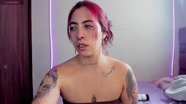 maazikeenx online show from 20, 4, 2026