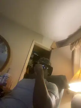 Snapshot of LiveeNunkutt chatting on 9, 1, 2026 LiveeNunkutt online show from 9, 1, 2026