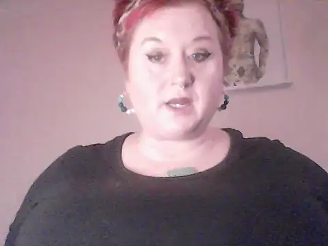 BustyRedxx online show from 23, 2, 2026