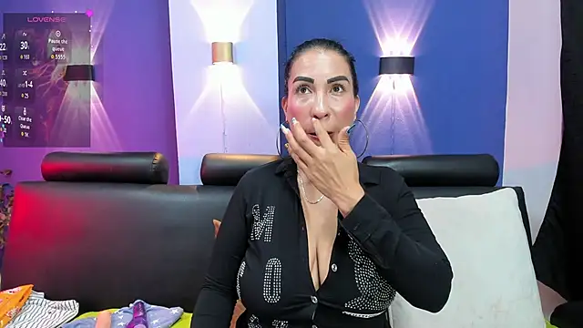 AmberJoyMilf online show from 12, 6, 2026