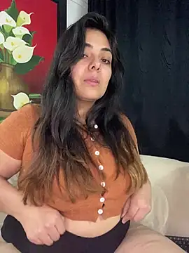 Bigbooty sex online show from 12, 1, 2026