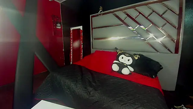 Mia Miller001 online show from 19, 2, 2026