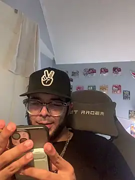 Snapshot of PRBoricua787 chatting on 7, 7, 2026 PRBoricua787 online show from 7, 7, 2026