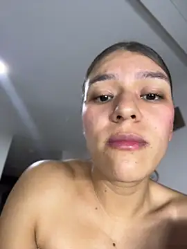 TaylorrHill online show from 22, 7, 2026