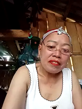 Agnes-baby online show from 18, 4, 2026