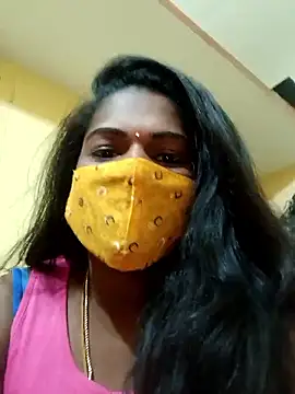 Milky Julia online show from 7, 1, 2026