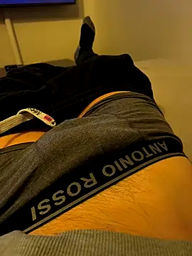 alexi1015 online show from 13, 2, 2026