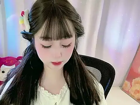 Snapshot of CLaire-5 chatting on 2, 2, 2026 CLaire-5 online show from 2, 2, 2026