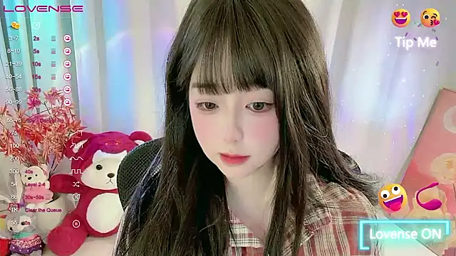 Snapshot of CLaire-5 chatting on 23, 2, 2026 CLaire-5 online show from 23, 2, 2026