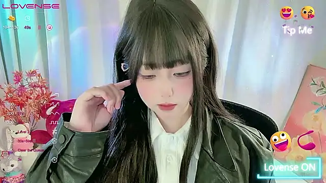 Snapshot of CLaire-5 chatting on 4, 3, 2026 CLaire-5 online show from 4, 3, 2026