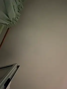 Snapshot of dear2002 chatting on 8, 3, 2026 dear2002 online show from 8, 3, 2026