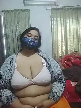 momo loves online show from 18, 2, 2026