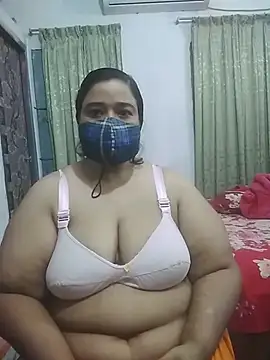 momo loves online show from 2, 3, 2026